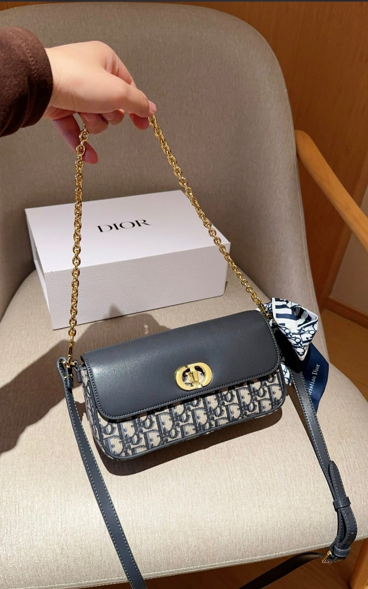 DIOR 30 MONTAIGNE – BLUE DIOR OBLIQUE