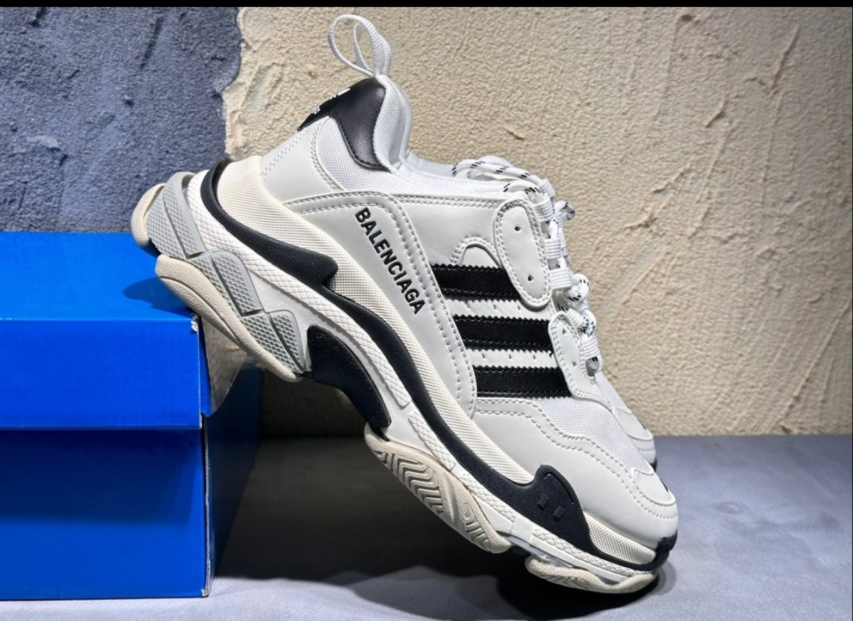 Balenciaga x adidas Triple S – Blanco / Negro