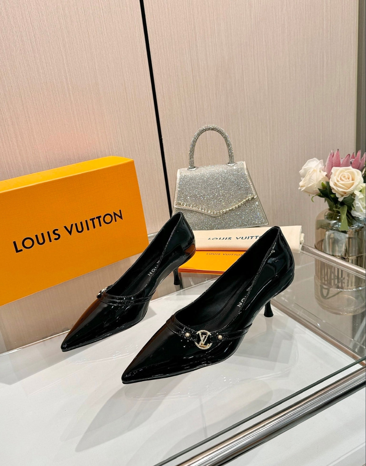 LOUIS VUITTON 6AM PUMPS