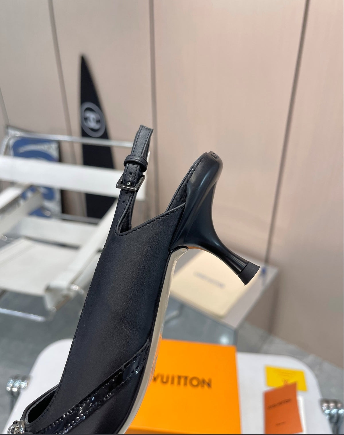 LOUIS VUITTON 6AM SLINGBACK PUMPS
