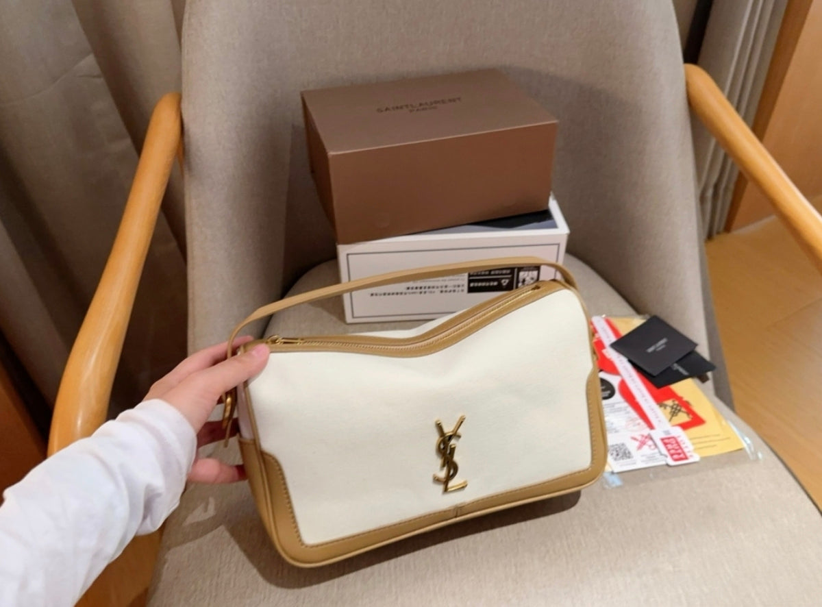 SAINT LAURENT LE 5 À 7–STYLE – WHITE / CAMEL