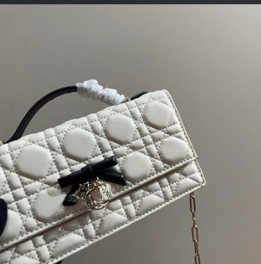MY DIOR MINI BAG – WHITE / BLACK BOW