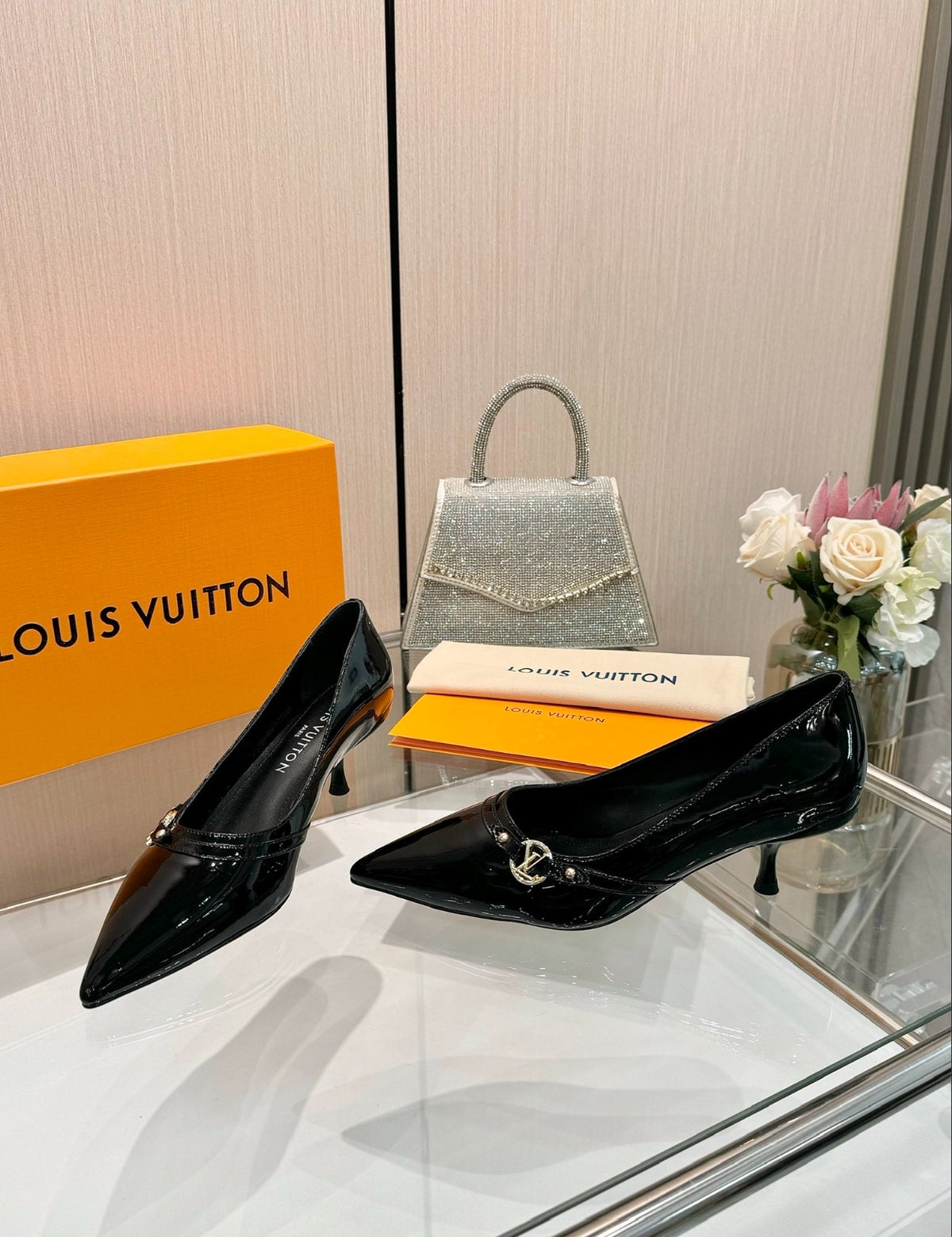 LOUIS VUITTON 6AM PUMPS