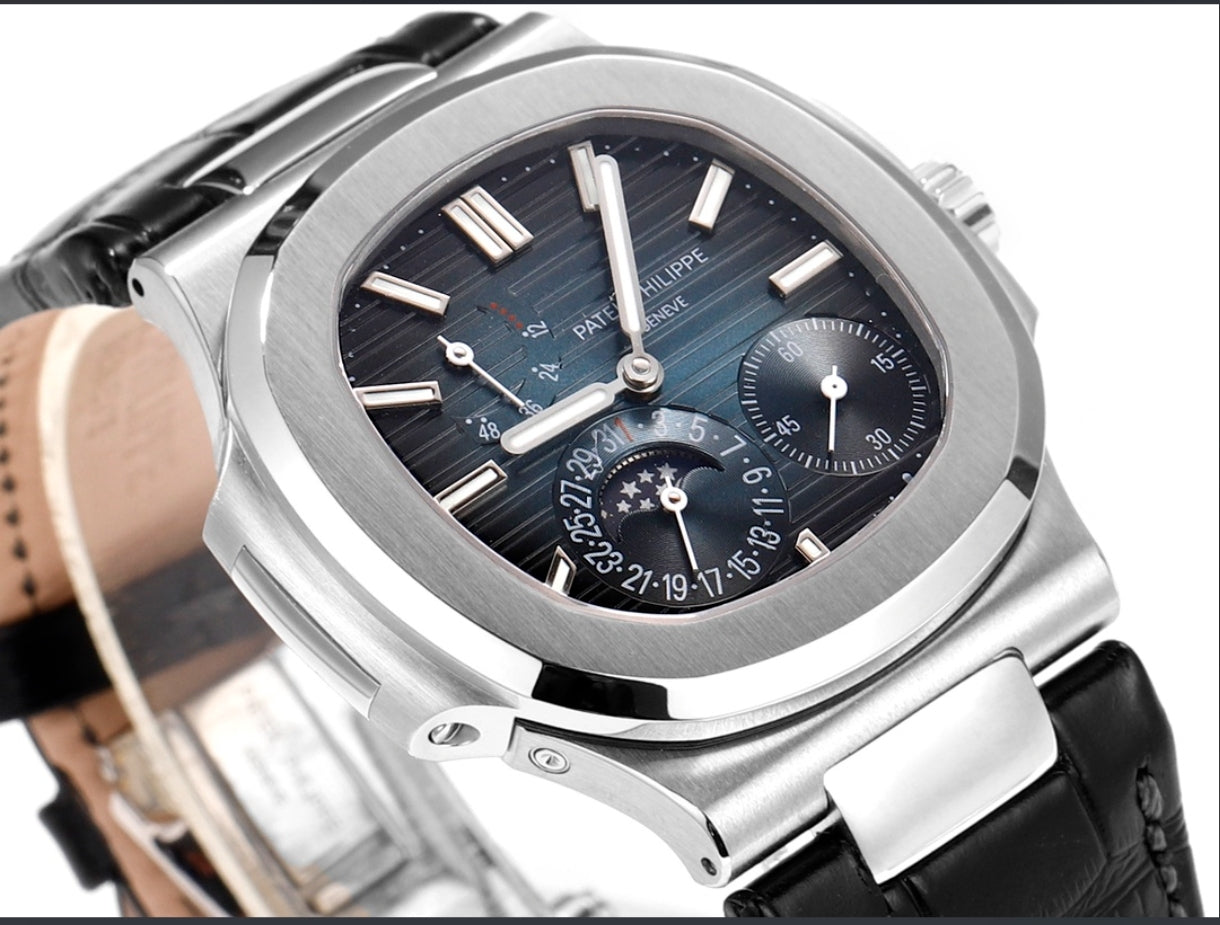 Patek Philippe Nautilus 5712G-001