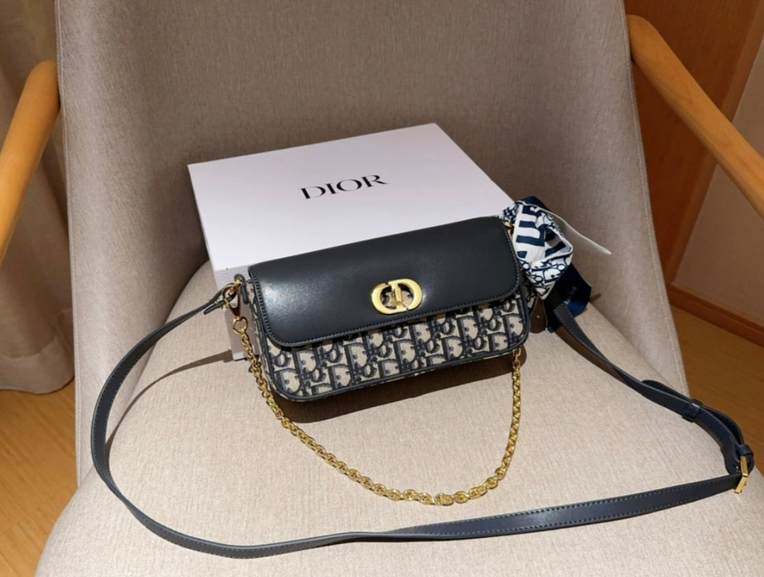 DIOR 30 MONTAIGNE – BLUE DIOR OBLIQUE