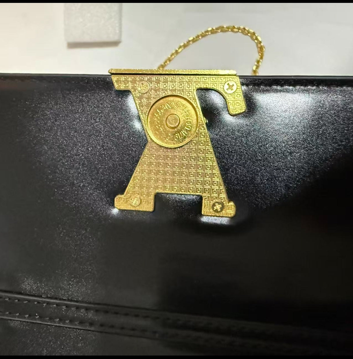 Louis Vuitton Wallet On Chain Capucines