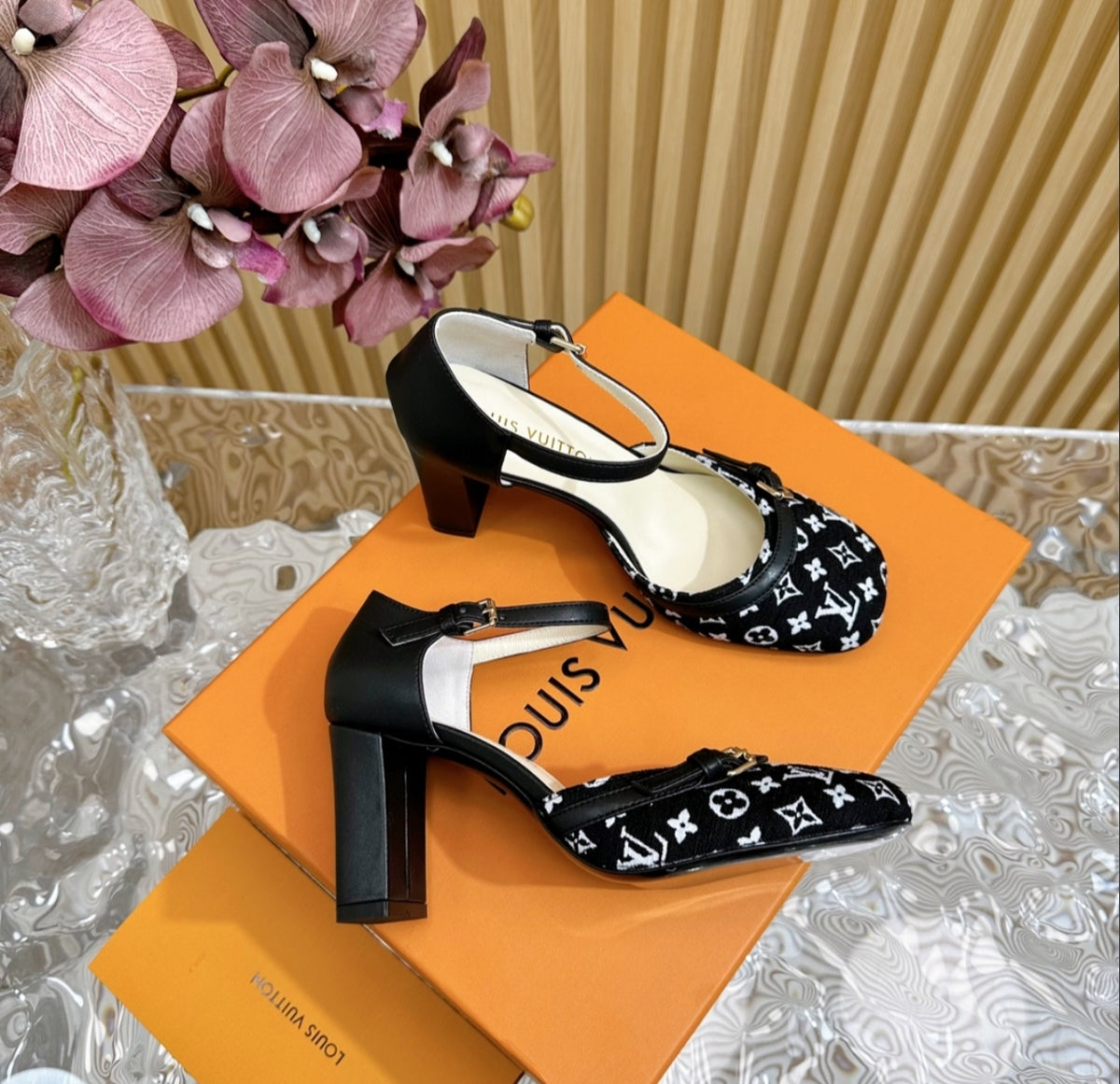 LOUIS VUITTON MONOGRAM MARY JANE PUMPS