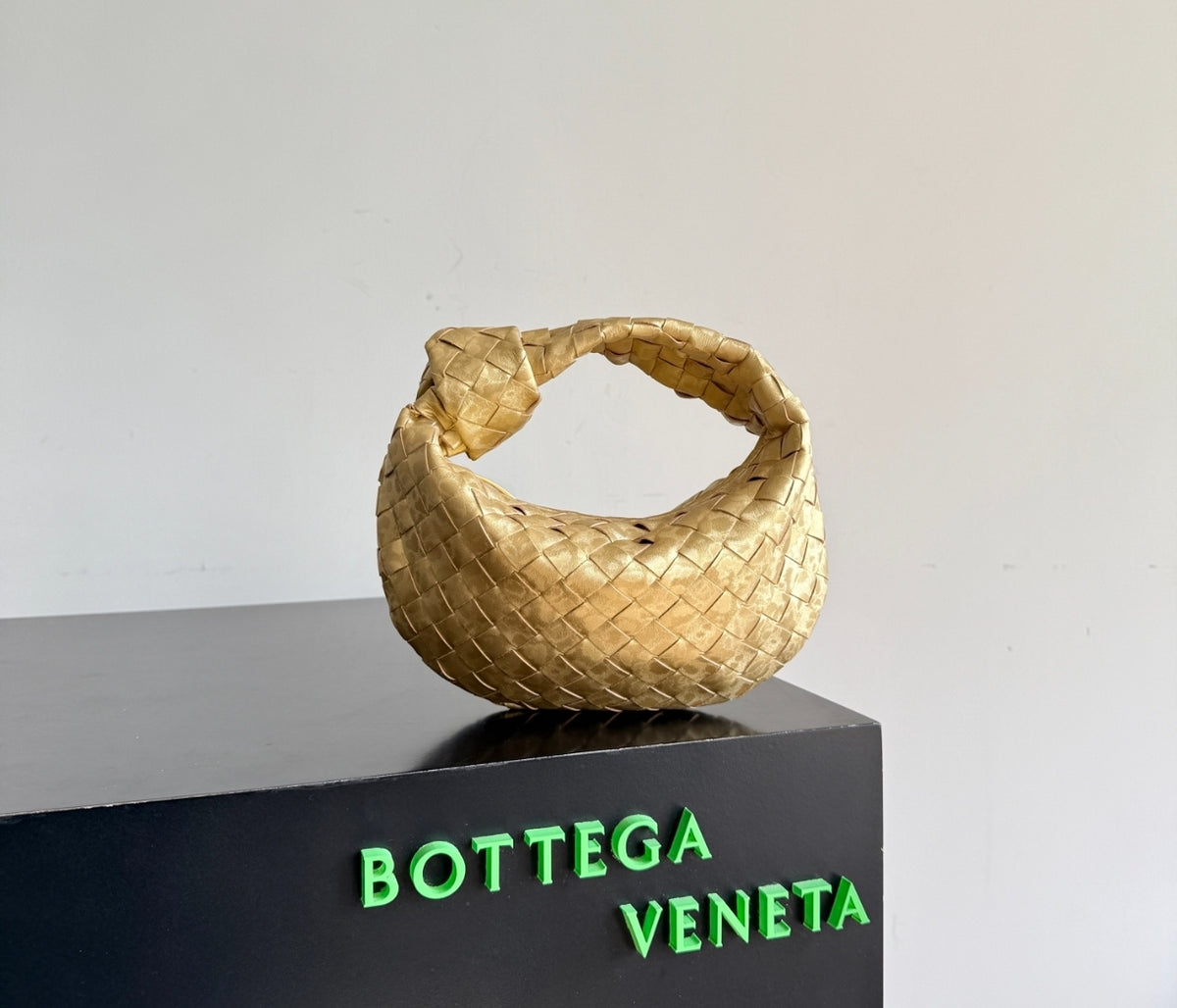 Bottega Veneta Mini Jodie