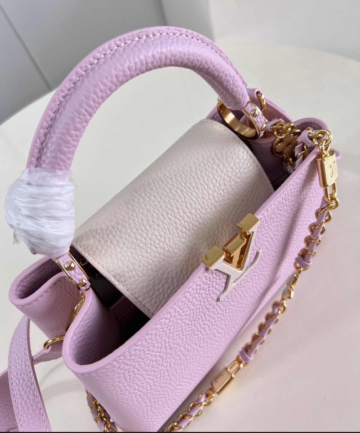 Louis Vuitton Capucines BB