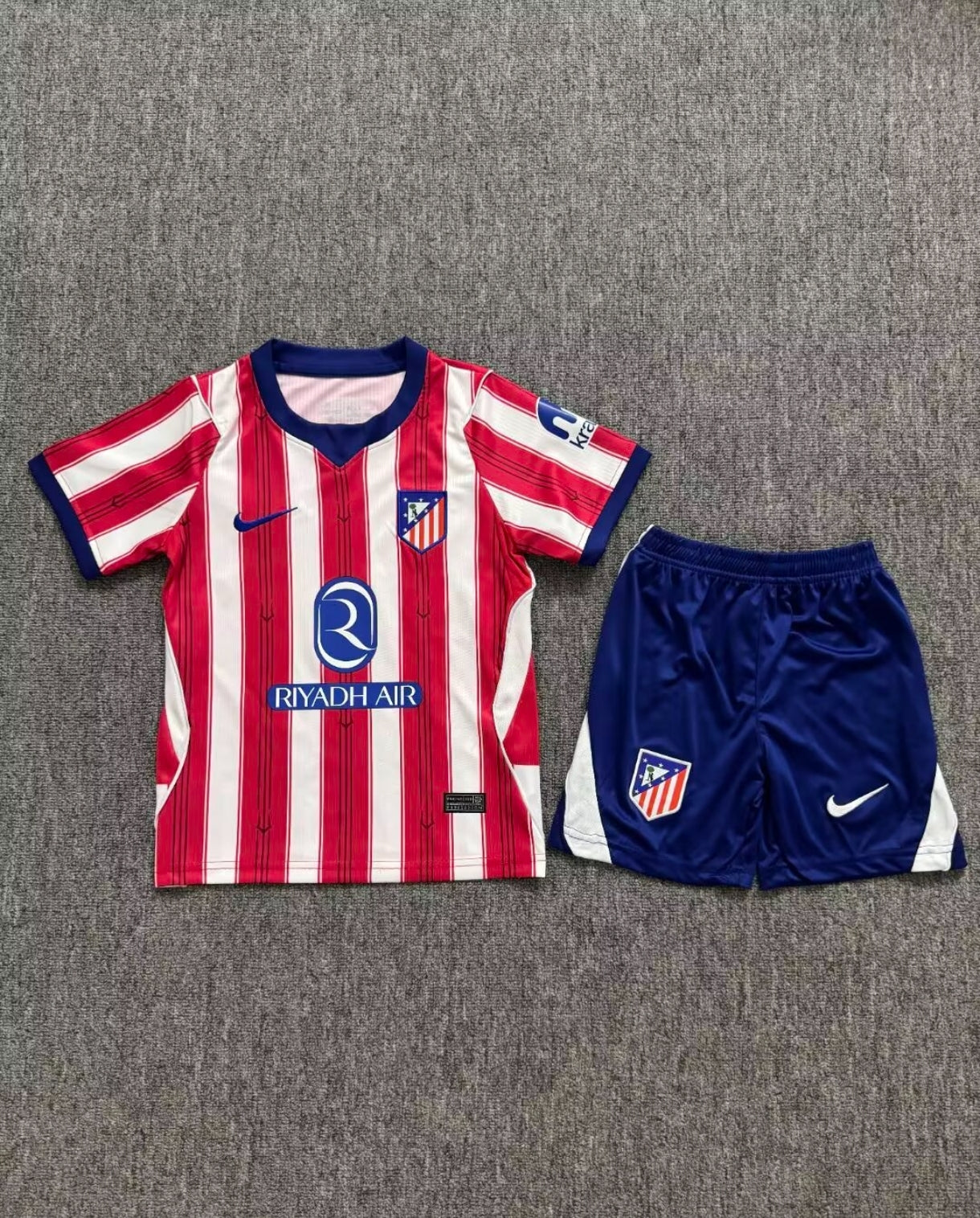 Atlético de Madrid 2026/27 – Kit infantil Home Jersey