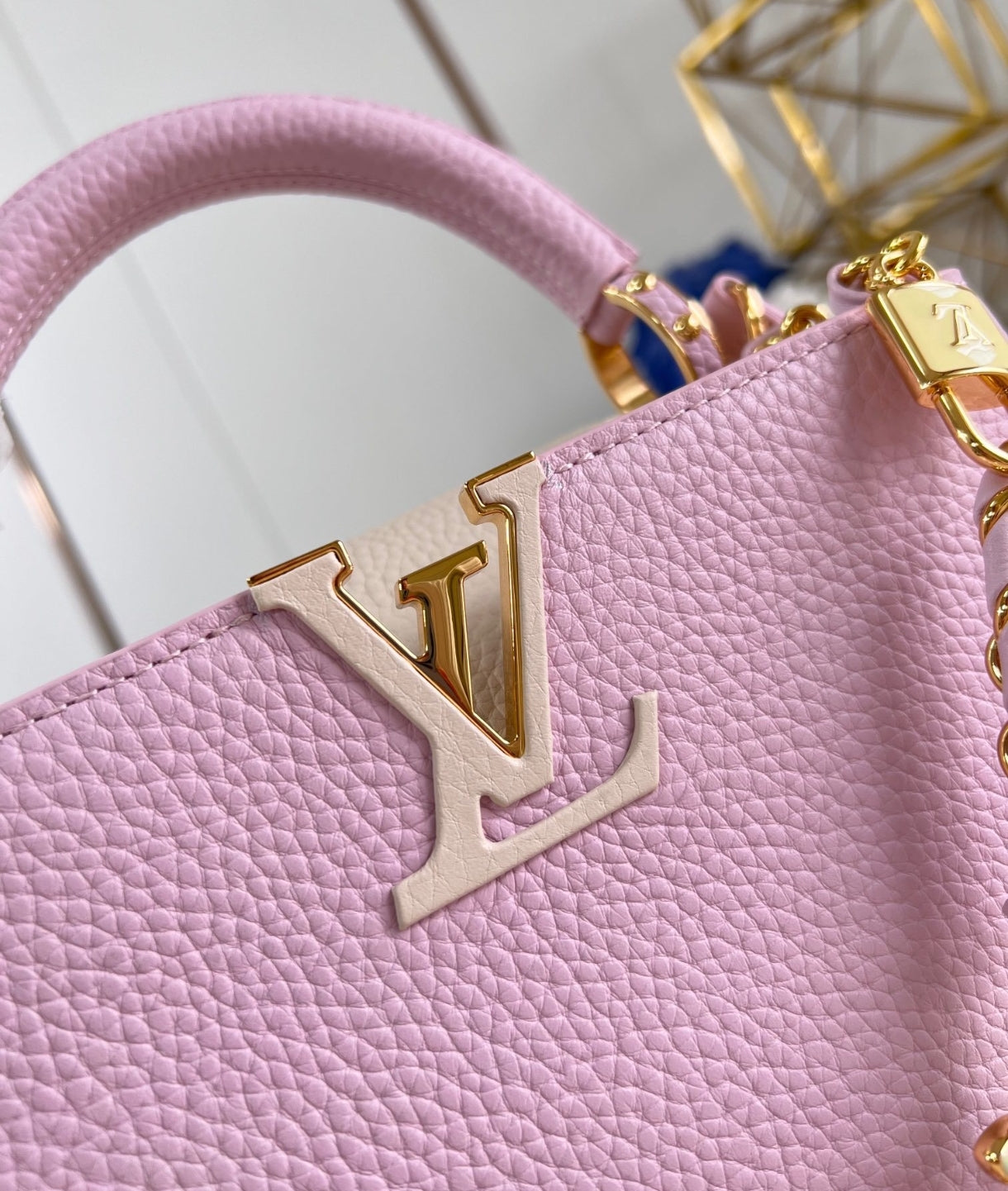 Louis Vuitton Capucines BB